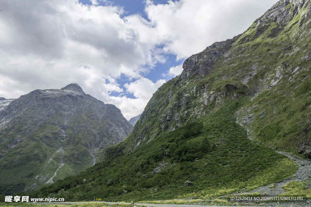 山间美景