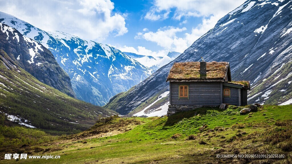 山间小屋静享自然之美
