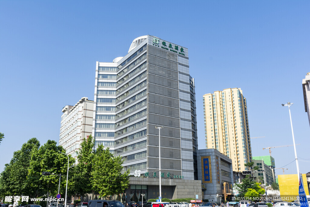 城市中的现代化高楼大厦