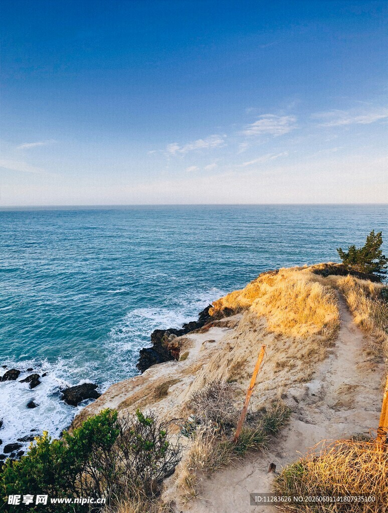 海岸边的壮丽