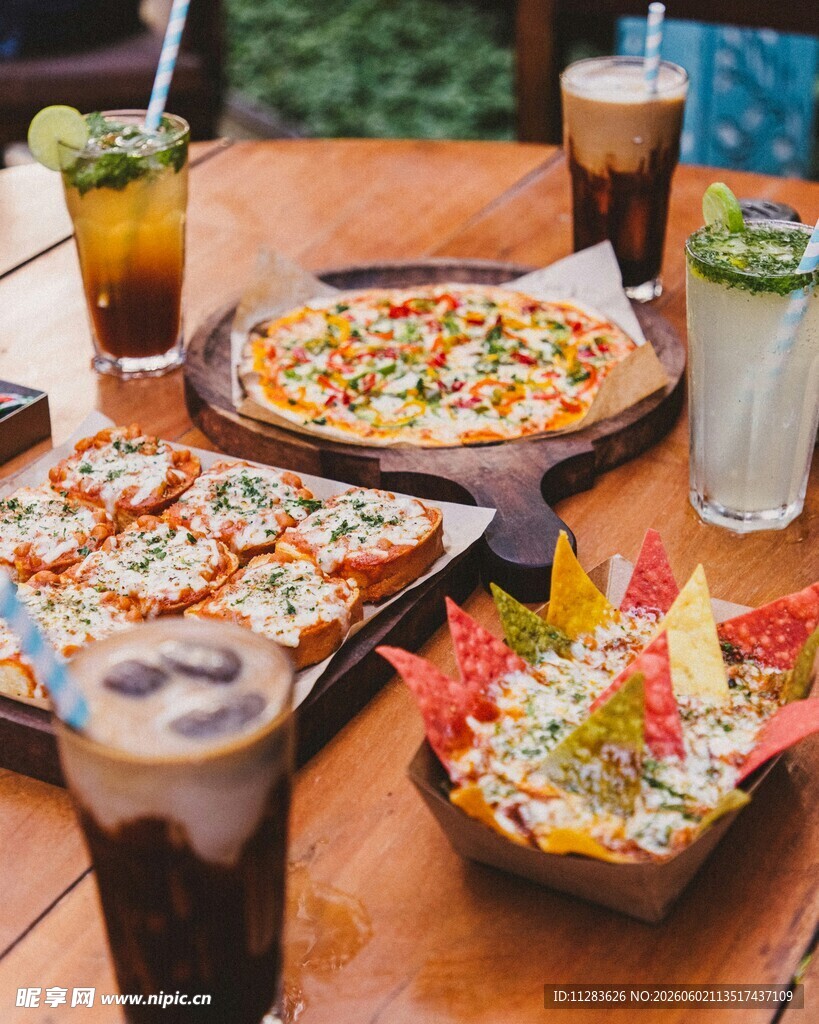 美味多样的户外休闲餐食