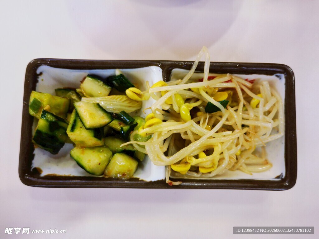 凉拌黄瓜豆芽