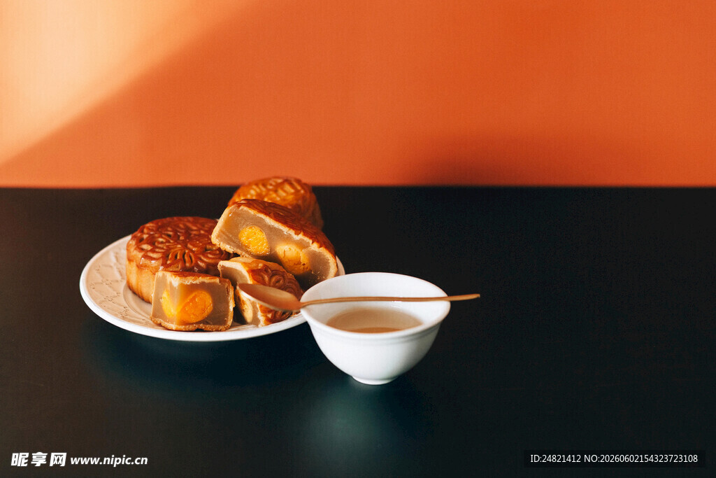 美味糕点配茶饮