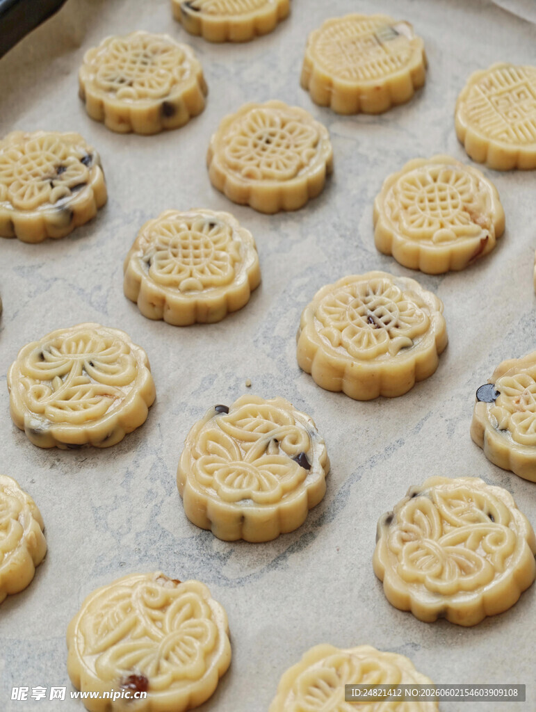 美味自制蔓越莓月饼