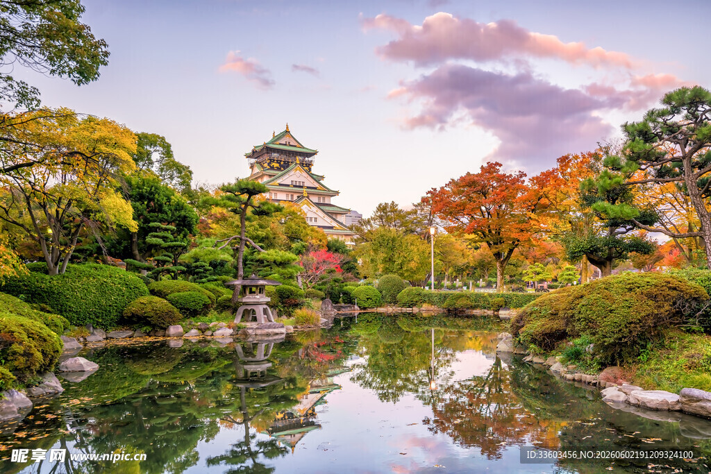 秋日园林美景如画