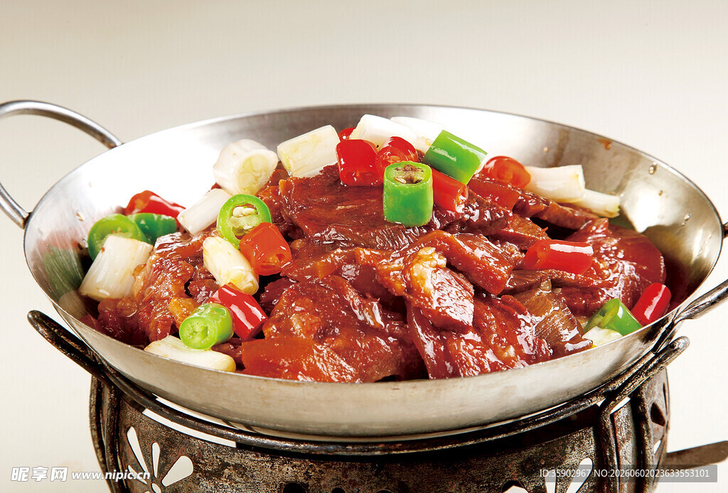 美味干锅牛肉