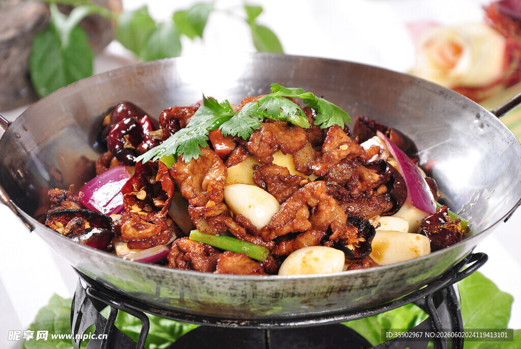 美味干锅菜品诱人呈现