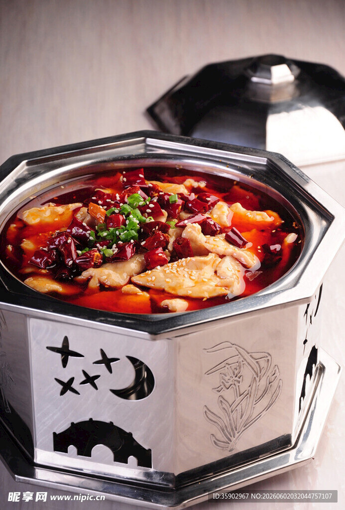 美味水煮肉片高清图片