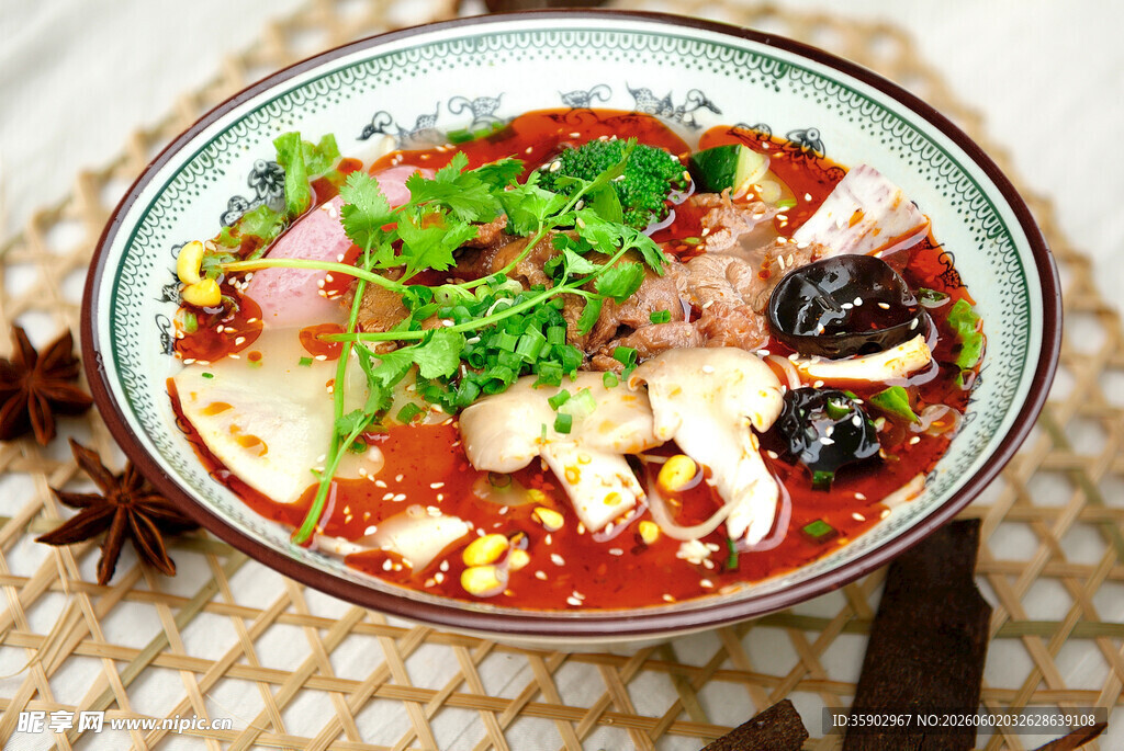 美味麻辣水煮肉片