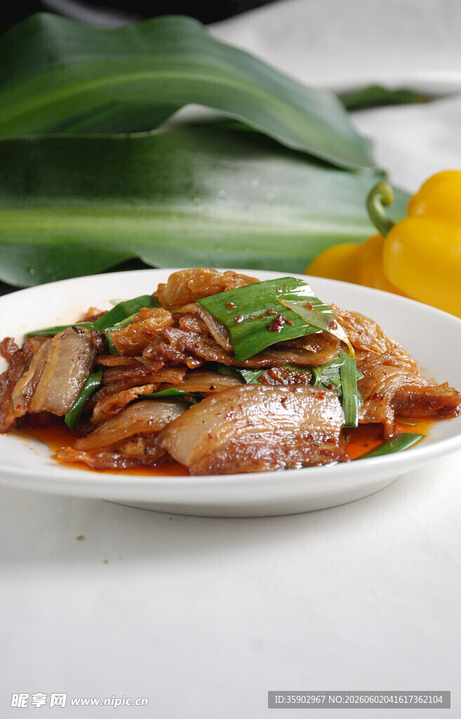 回锅肉美食图片