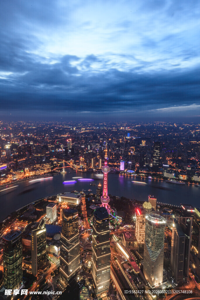 上海璀璨夜景俯瞰图
