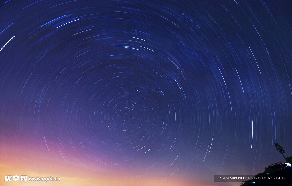 星空星轨美景