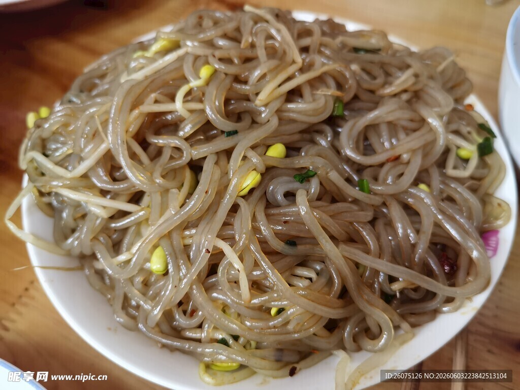 豆芽拌粉条