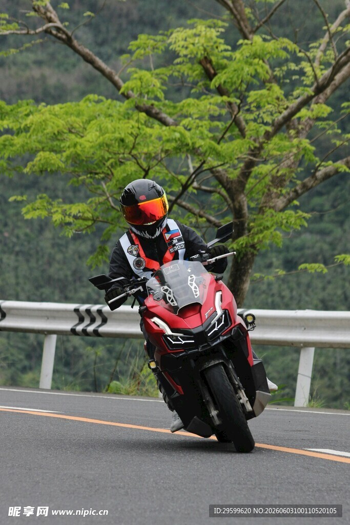 骑士公路骑行酷炫瞬间