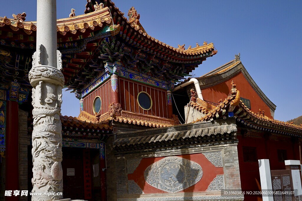 中式古建筑一角