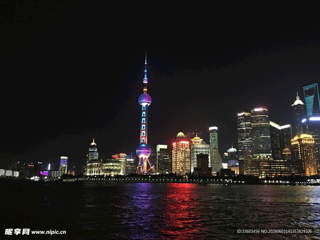 上海外滩璀璨夜景