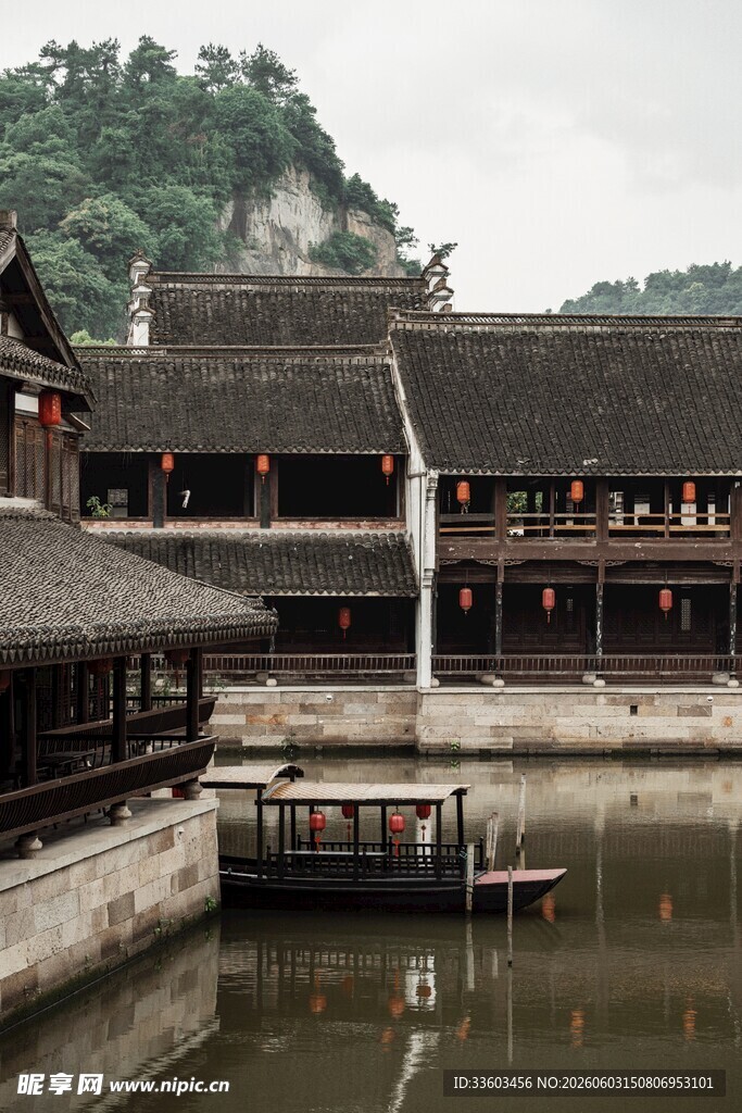 江南水乡古建筑临水景致