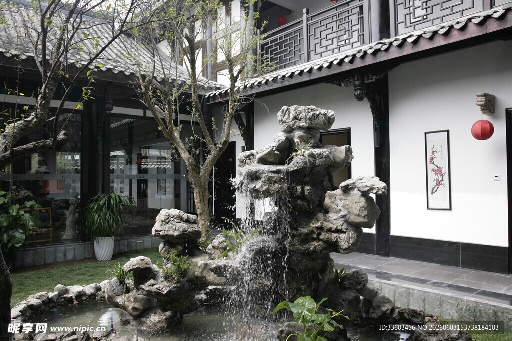 中式庭院假山景致