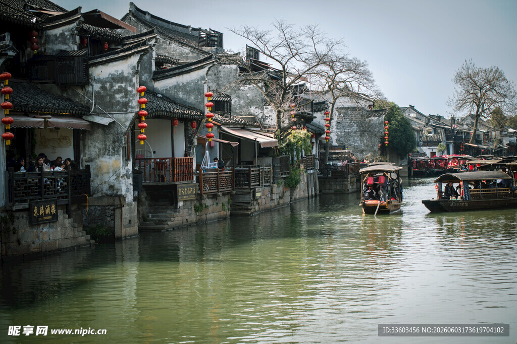 江南水乡古镇河道风景