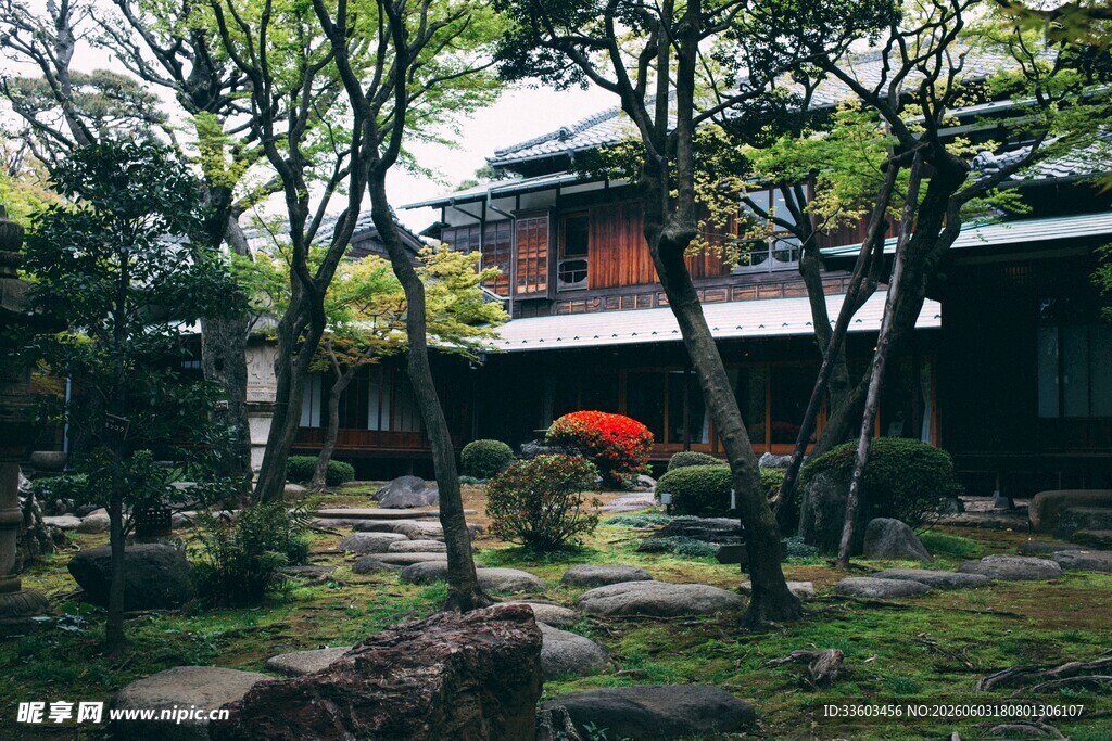 日式庭院景观静谧雅致