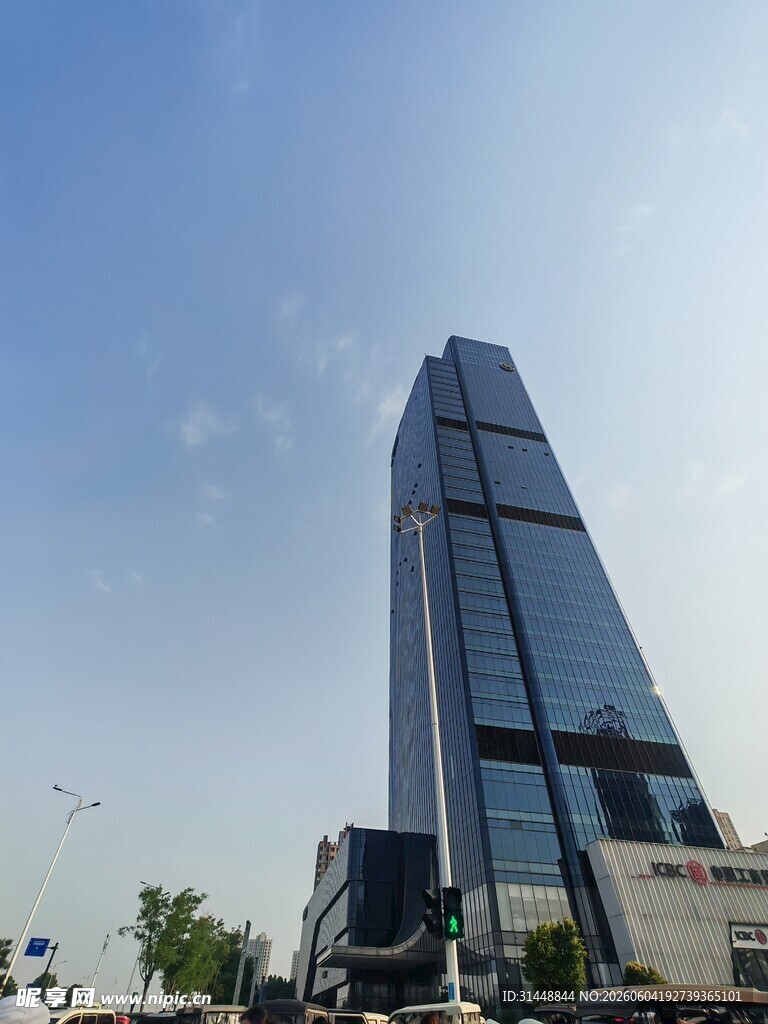 现代摩天大楼城市景观