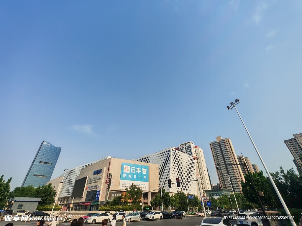 城市繁华商业区景象