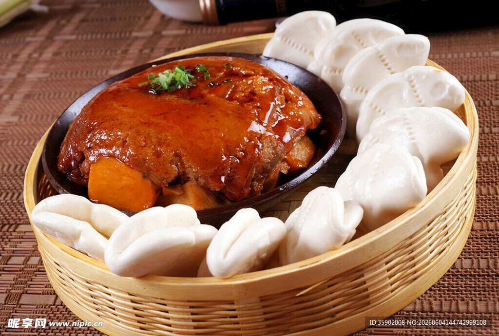 粉蒸肉图片