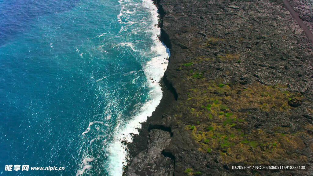 海岸风光碧海与陆地相接
