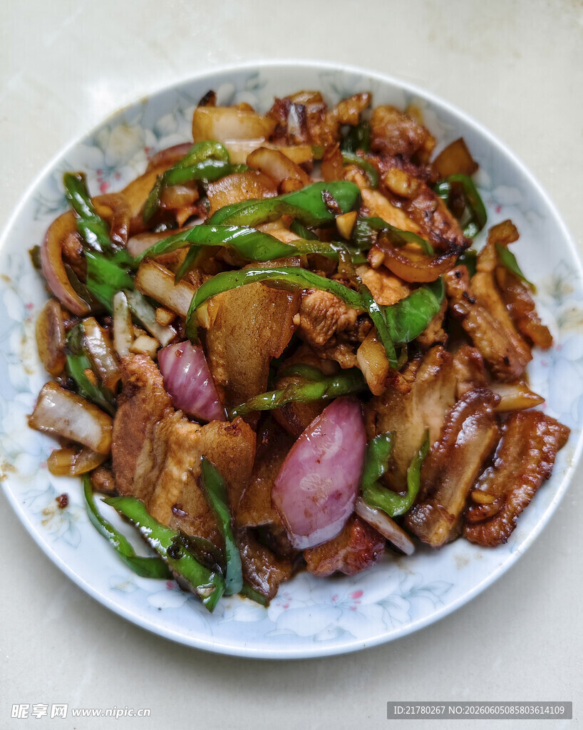 美味青椒炒五花肉