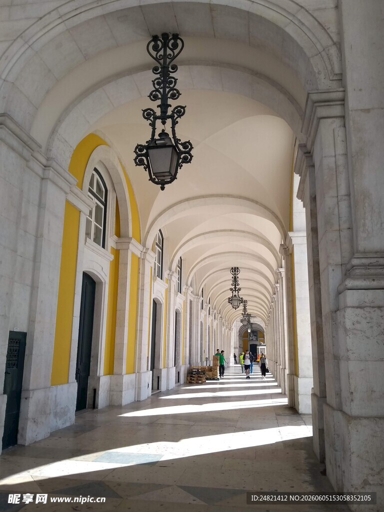 欧式长廊建筑景观