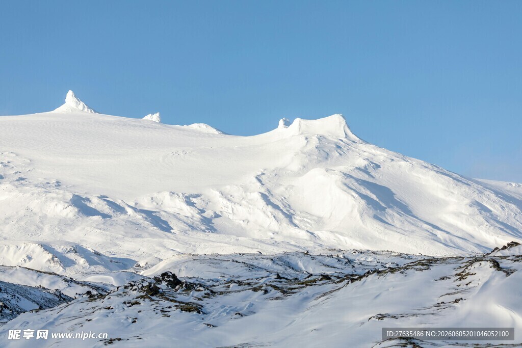 雪山壮丽风光