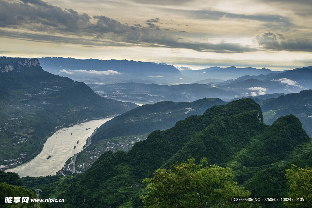 壮丽山河景观