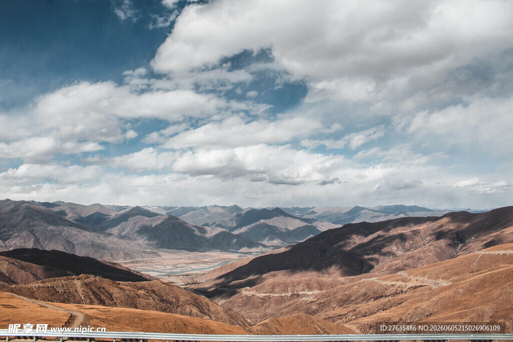 壮丽山川风景图