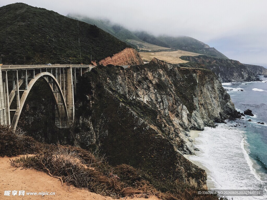 加州海岸大桥壮丽风景