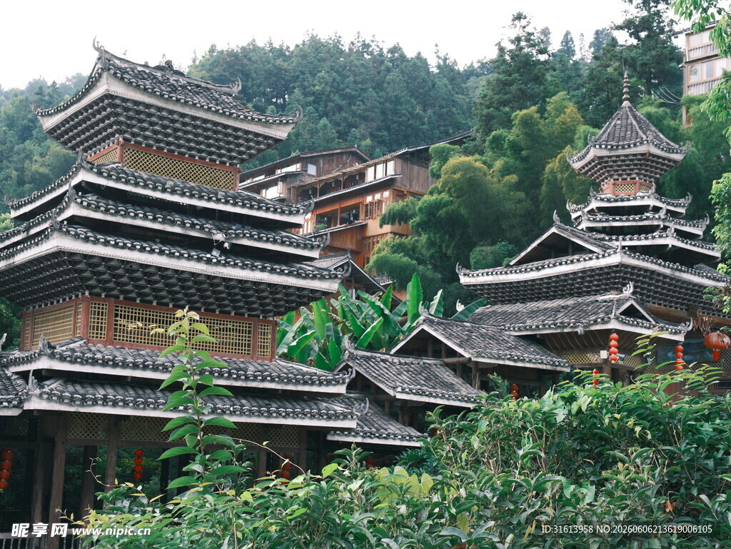 传统古寨