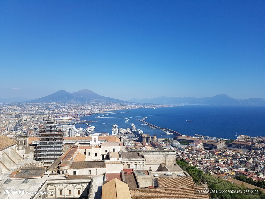那不勒斯城市海景俯瞰图