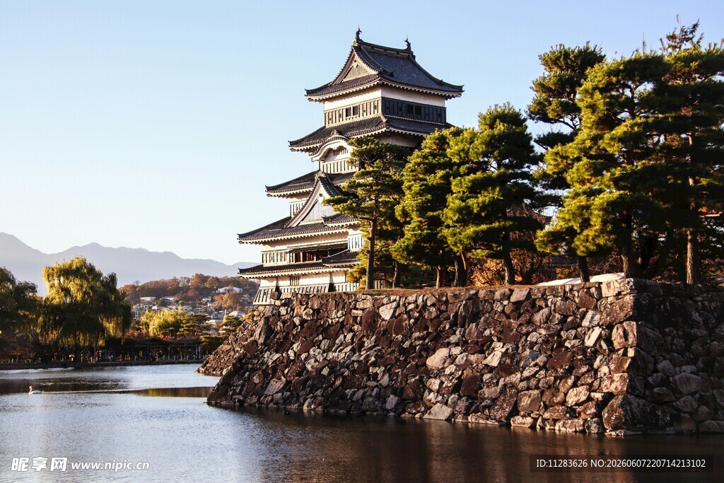 日本松本城临