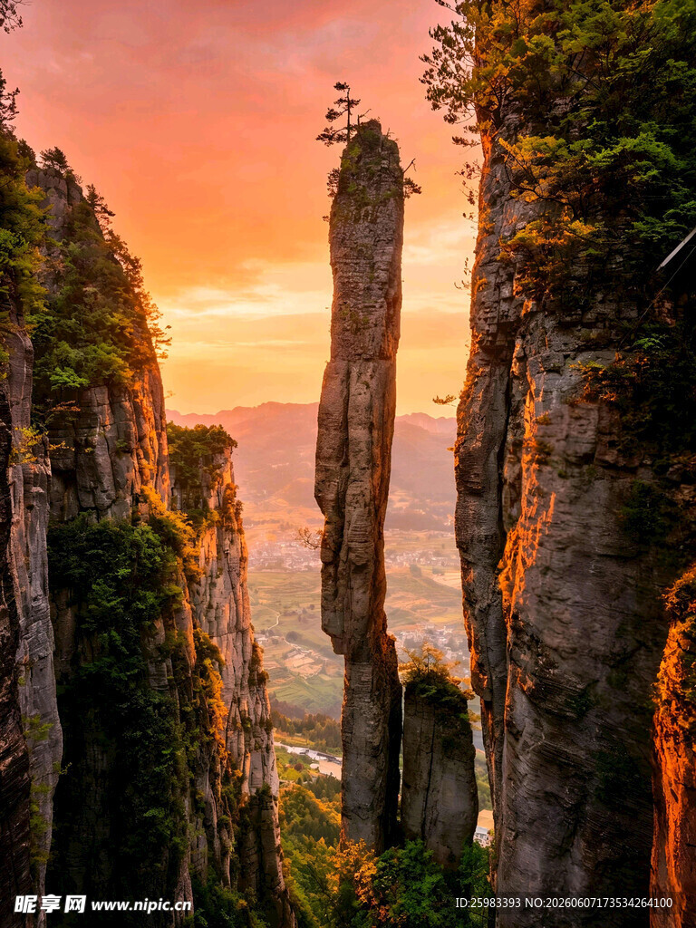 奇峰怪石