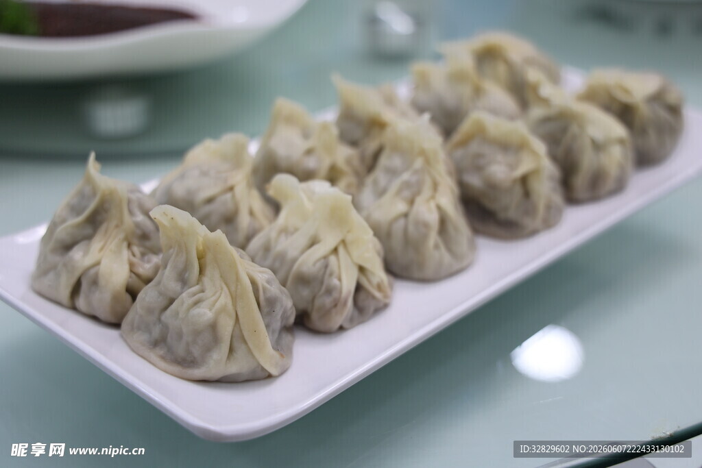 一盘美味蒸饺