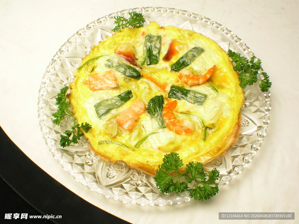 虾仁蔬菜蛋饼摆盘精致