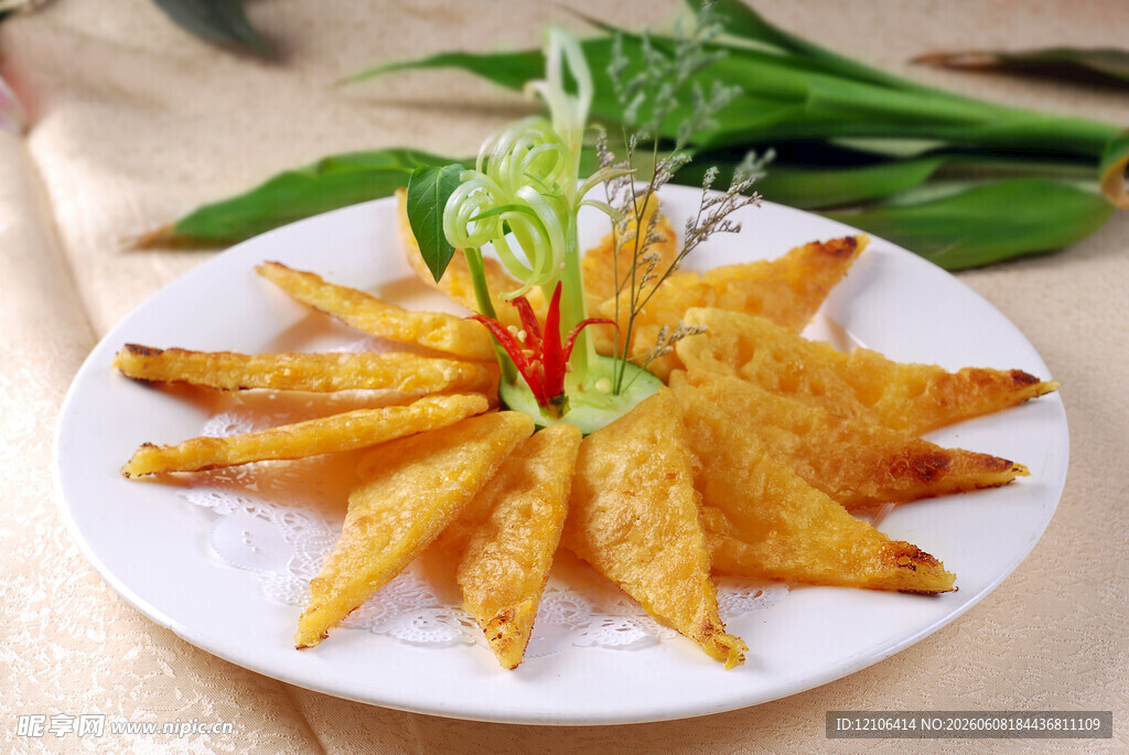 油炸南瓜饼摆盘精致