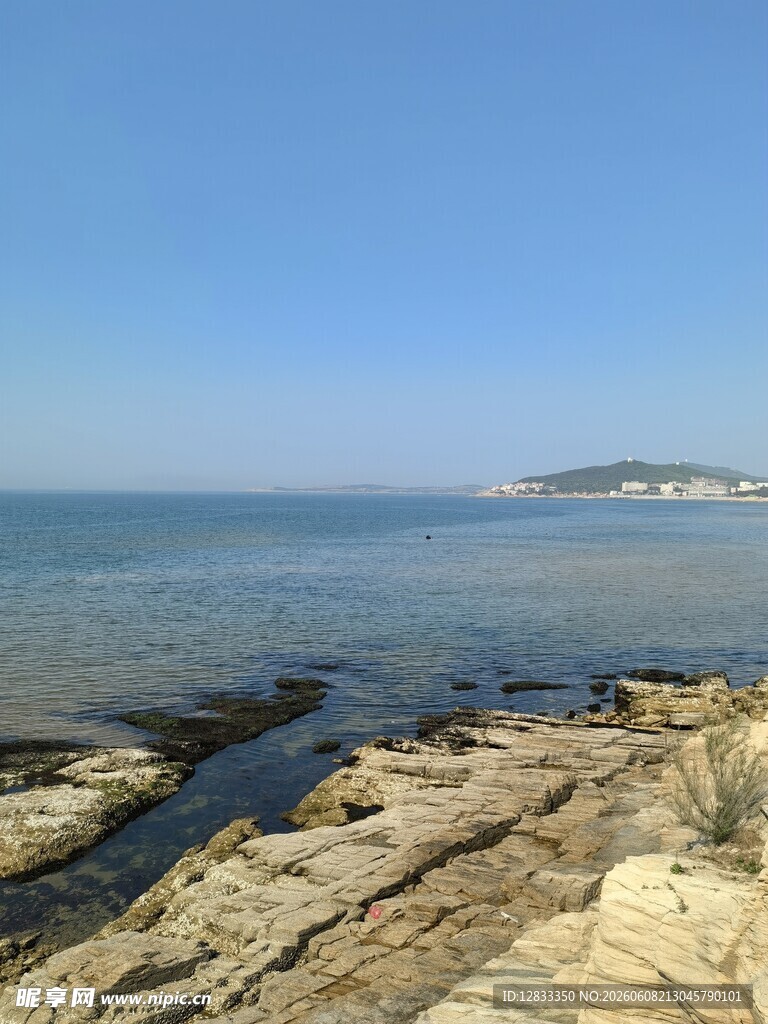 海边岩石风景