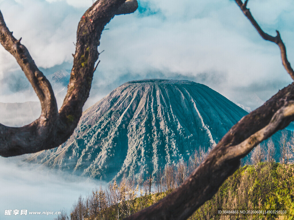 火山口