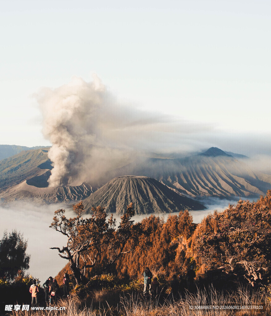 火山壮丽景观