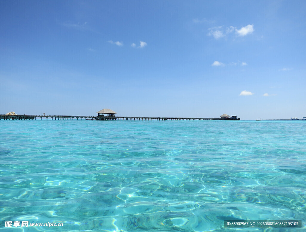 马尔代夫清澈海景风光