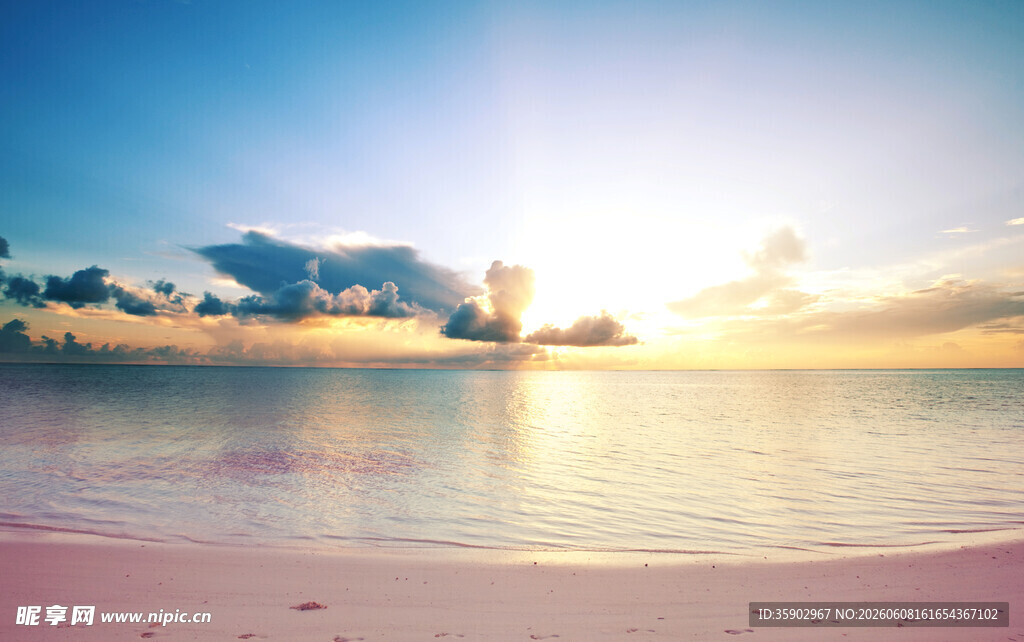 海边日出美景