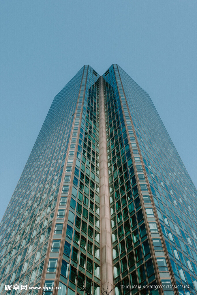 现代大楼