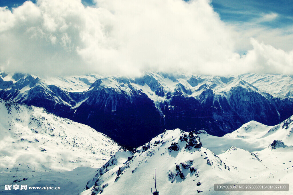 壮丽雪山风景