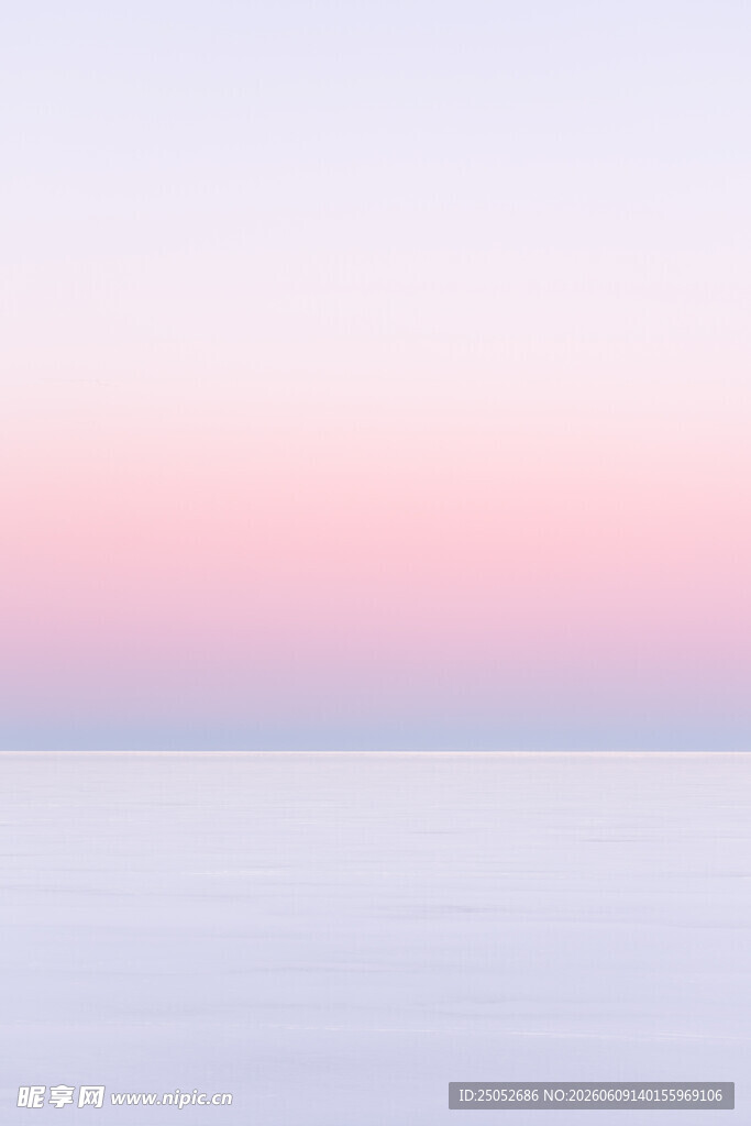 海边粉紫色梦幻天空景色