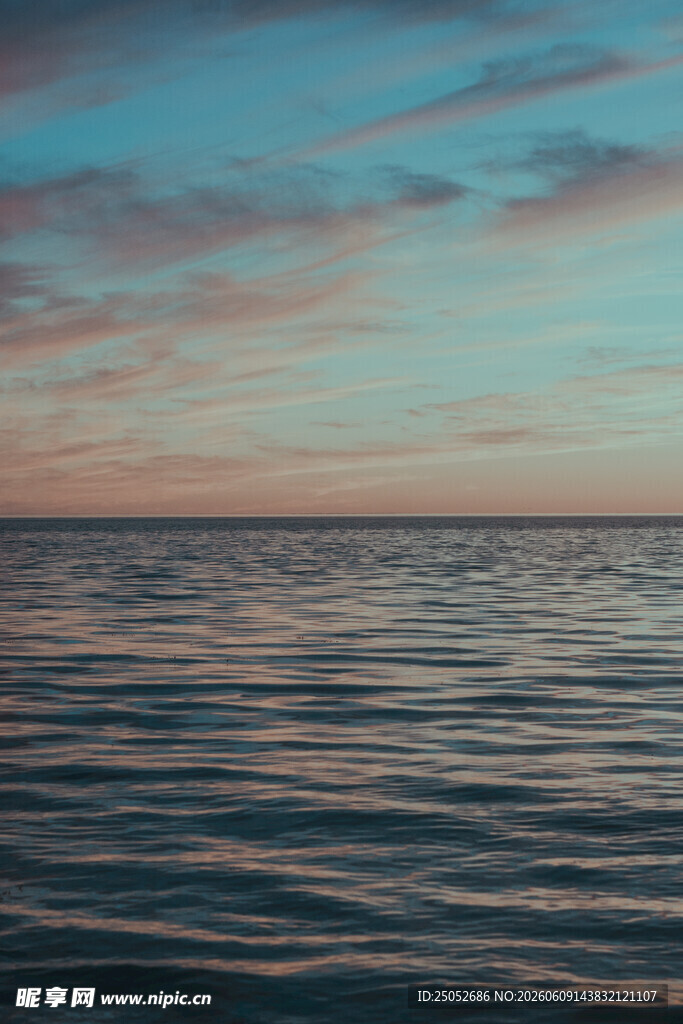 海上黄昏美景